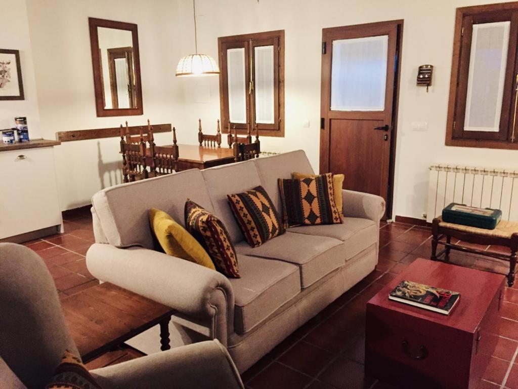 El Piornal Guest House Navarredonda de Gredos Ngoại thất bức ảnh